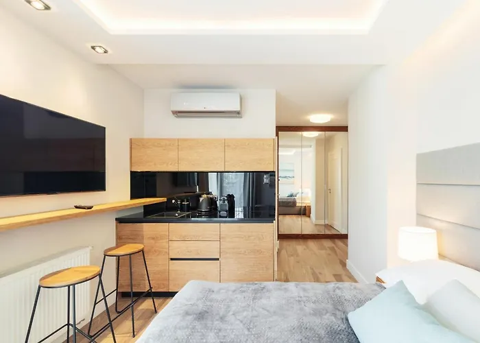Studio With Terrace In A Luxury Closed Estate By Grand Apartments